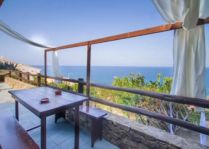 La Dolce Casa Di Luisa - Costa - Super Vista Mare- 400 Metri Al Mare- Pistis Free Wifi Iunq0644-q0646-q5993-q0647 Vakantiehuis Torre dei Corsari
