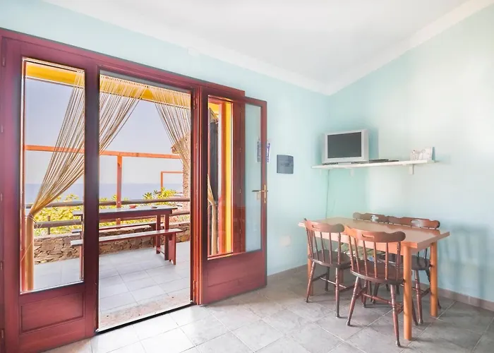 Vakantiehuis La Dolce Casa Di Luisa - Costa - Super Vista Mare- 400 Metri Al Mare- Pistis Free Wifi Iunq0644-q0646-q5993-q0647
