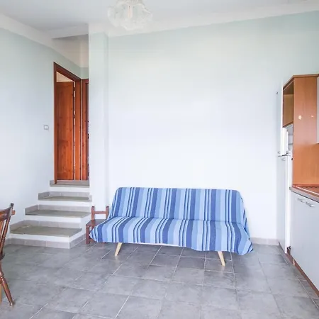 La Dolce Casa Di Luisa: Beachfront Retreat With Sea Views Holiday home *