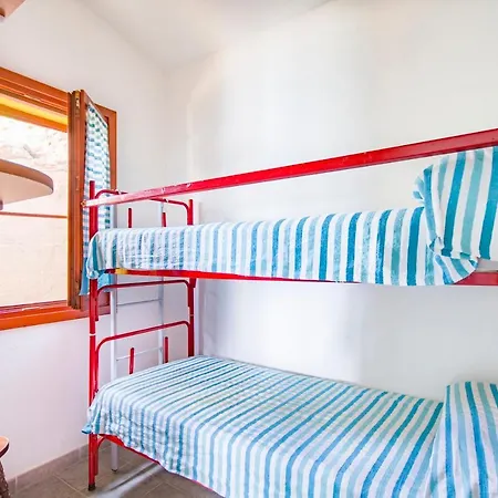 La Dolce Casa Di Luisa: Beachfront Retreat With Sea Views Holiday home Torre dei Corsari