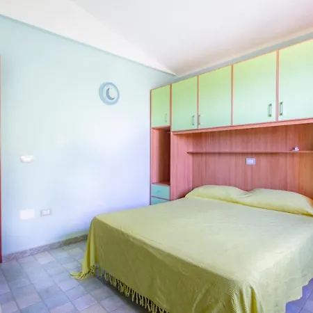 La Dolce Casa Di Luisa: Beachfront Retreat With Sea Views Holiday home Torre dei Corsari