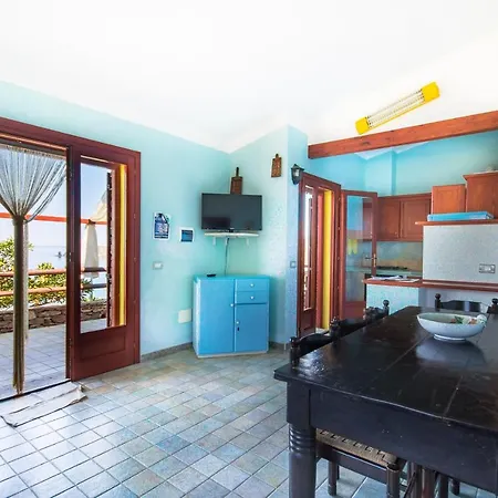 La Dolce Casa Di Luisa - Costa - Super Vista Mare- 400 Metri Al Mare- Pistis Free Wifi Iunq0644-q0646-q5993-q0647
