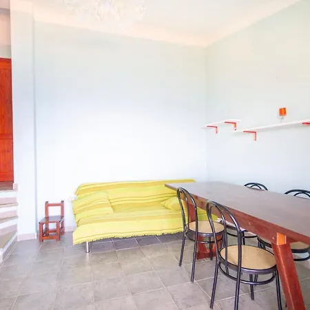 La Dolce Casa Di Luisa: Beachfront Retreat With Sea Views * Torre dei Corsari